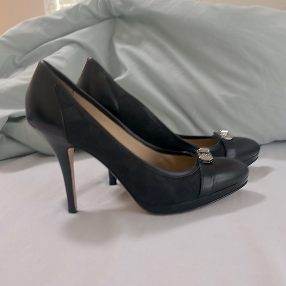 Coach Lightly worn black heels. - Picture 1 of 3